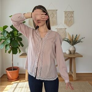 Vintage America Lace Trim Blouse 🌸